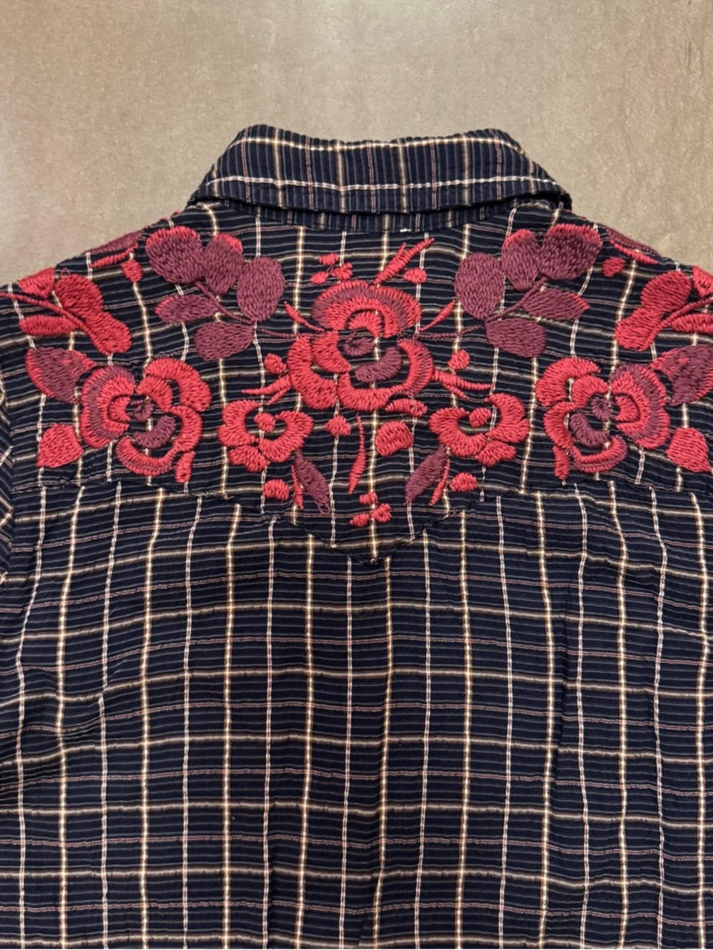 Johnny Was Western-Style Button-Up Shirt with Multicolor Floral Embroidery - Picture 6 of 8